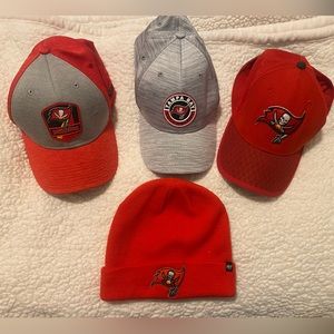 LOT OF (4) MEN’S HATS